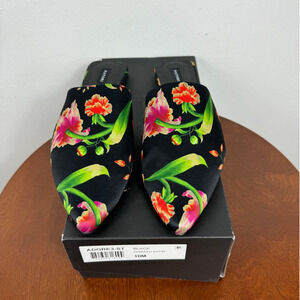Natori Adore Chicayo Satin Slide Size 10
